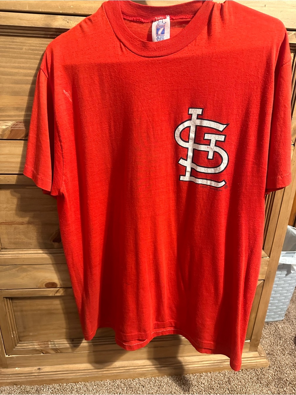 VINTAGE 1988 Men's Red St. Louis Cardinals Short-Sleeve Logo T-Shirt